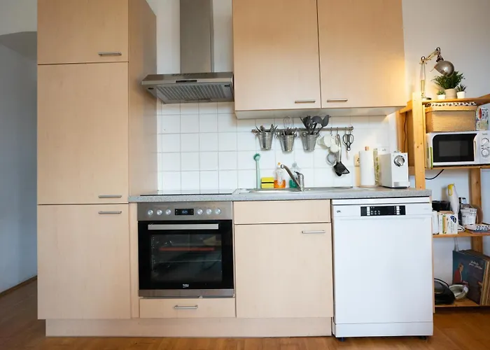 Appartement Modern 3 Bedroom In Center